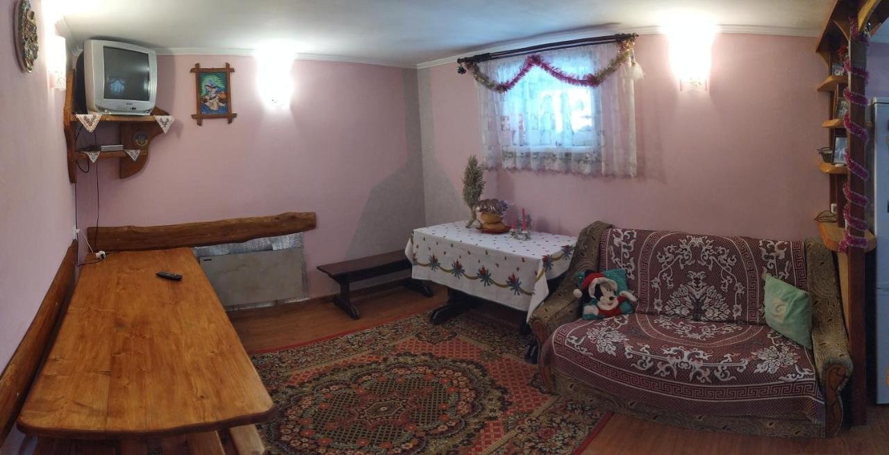 Родинна Оселя Szlavszke Kültér fotó